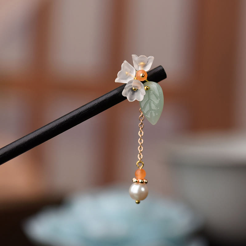 KarmaRipple's Ebony Liuli Lily of the Valley Courage Hairpin p1