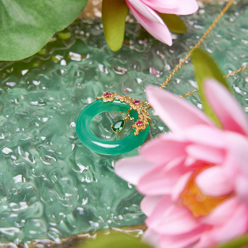 KarmaRipple's Green Chalcedony Peace Buckle Design Strength Pendant Necklace p16